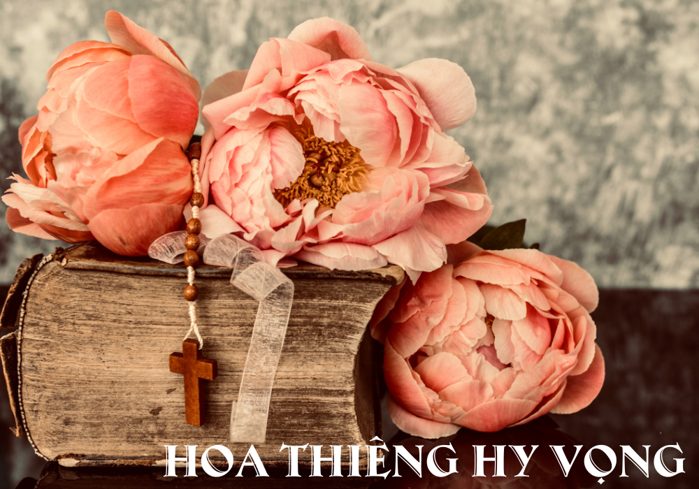 Thơ Ca: Hoa Thiêng Hy Vọng