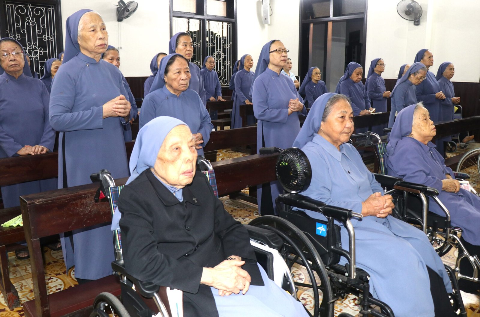 Tiếng Hát Buổi Xế Chiều