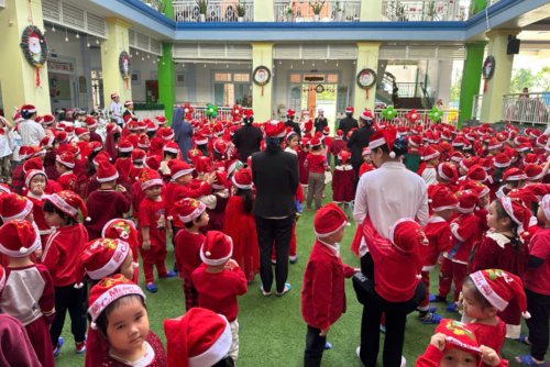 z7359346916014_f6ff7b07a7cee6021db7b700a4d1f4a6