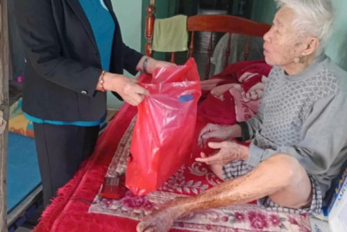 z7395174646130_92e42ff22f031fd5fb8b56b00d045192