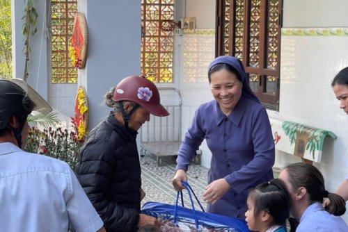 z7484842749468_320fe15831a85dddb2cbf8e6b9b23218