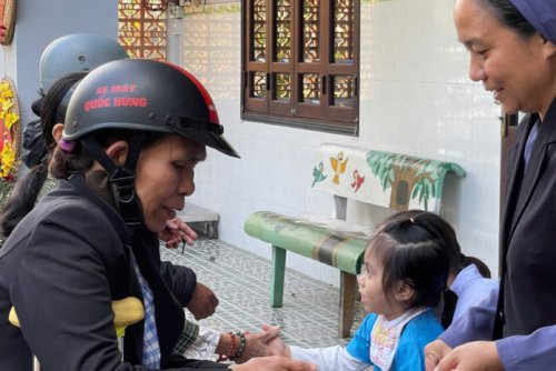 z7484842800608_cb318b5b8d52a91196595f631de39ad9