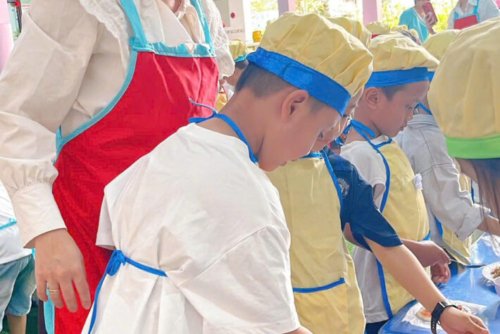 z7641126927621_d717379e9949c5975ec048a15f6b0536