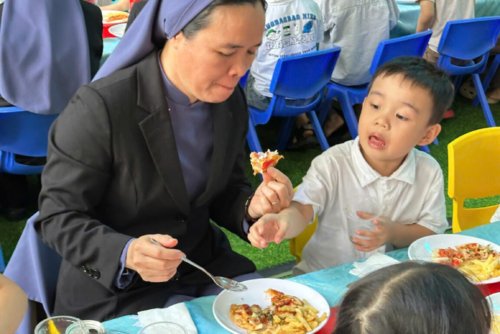 z7641126981590_34f55733fcfa8e0350df1322ae09e392